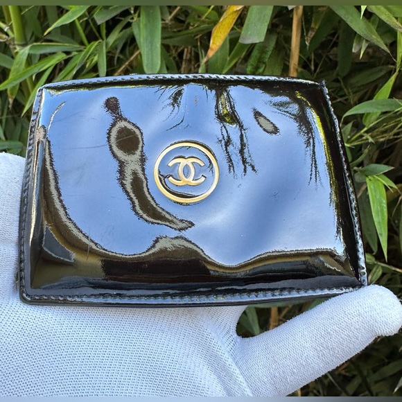 Genuine CHANEL dark brown compact patent leather credit card holders wallet - Picture 3 of 16